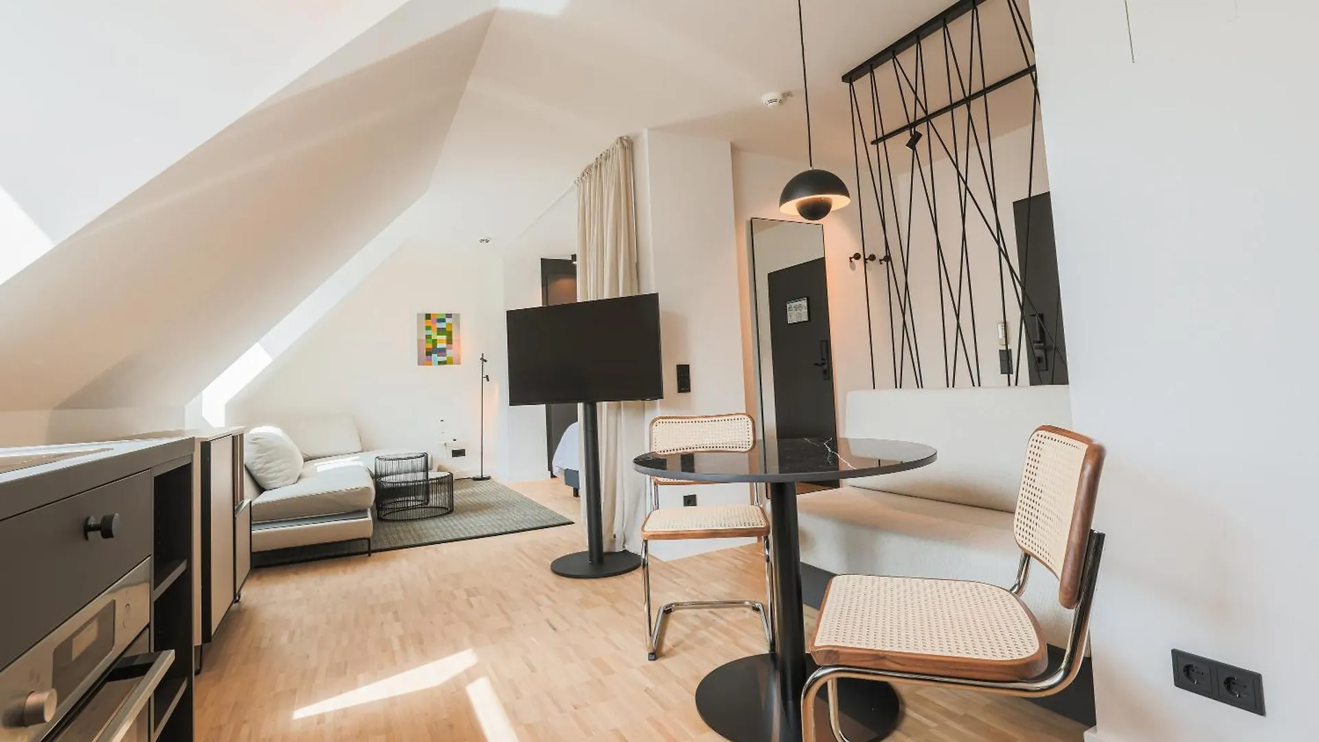 Bob W Munich Schwabing Aparthotel 4*,  Germany
