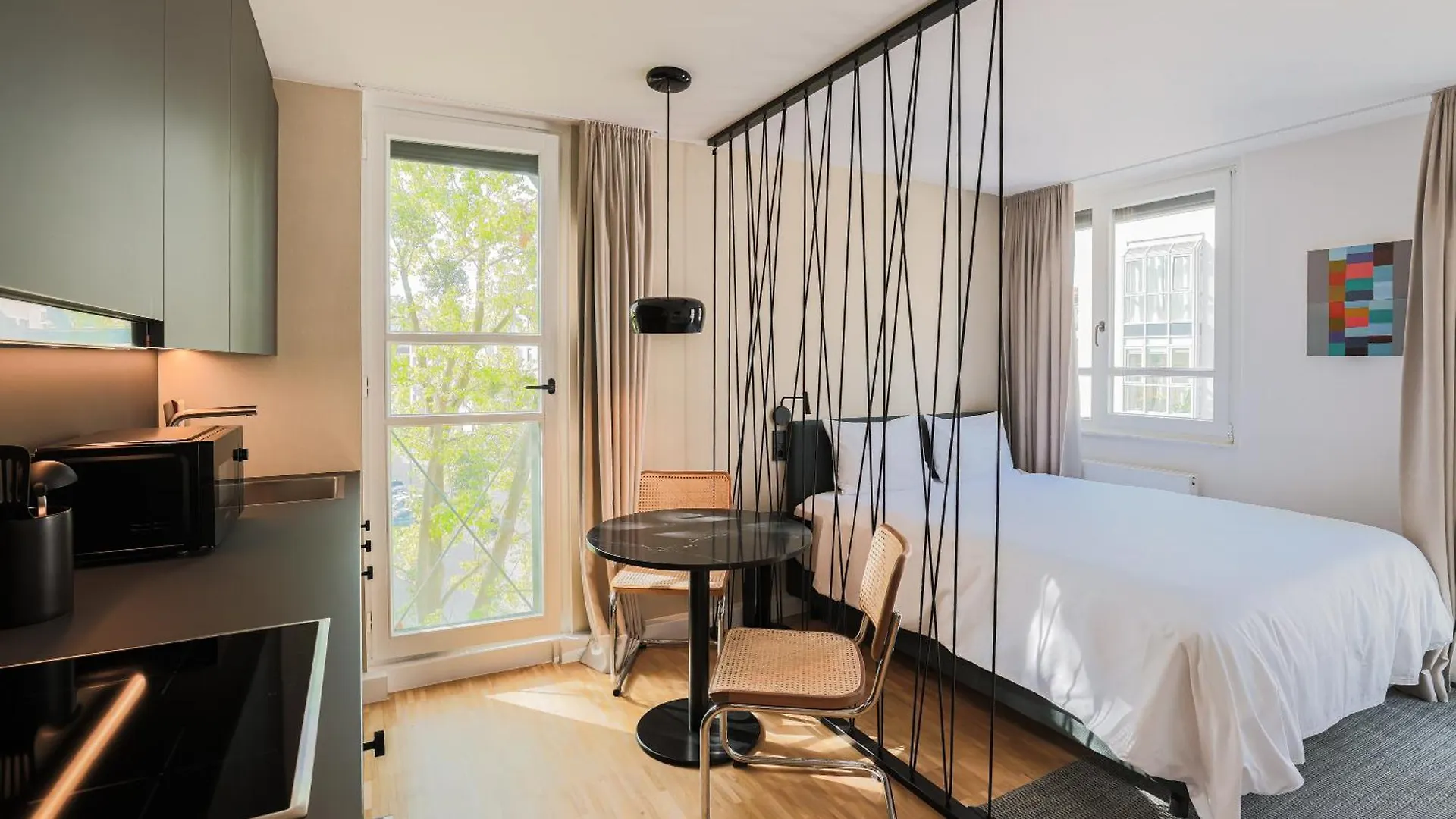 Bob W Munich Schwabing Aparthotel