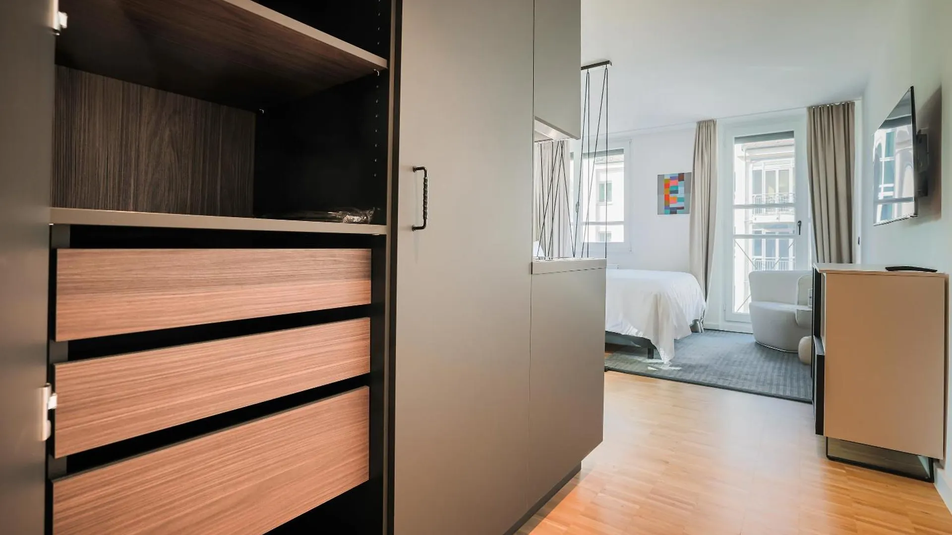 Апарт отель Bob W Munich Schwabing 4*,