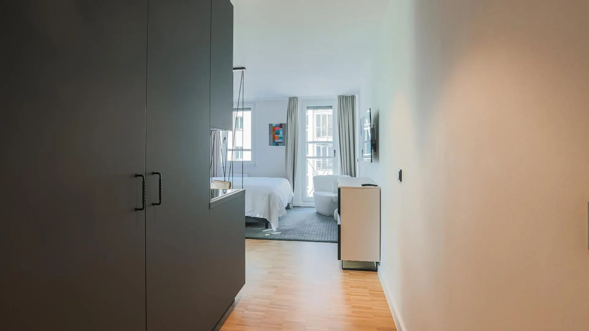 Bob W Munich Schwabing Aparthotel
